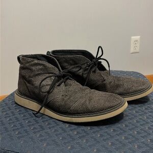 Men’s Toms
